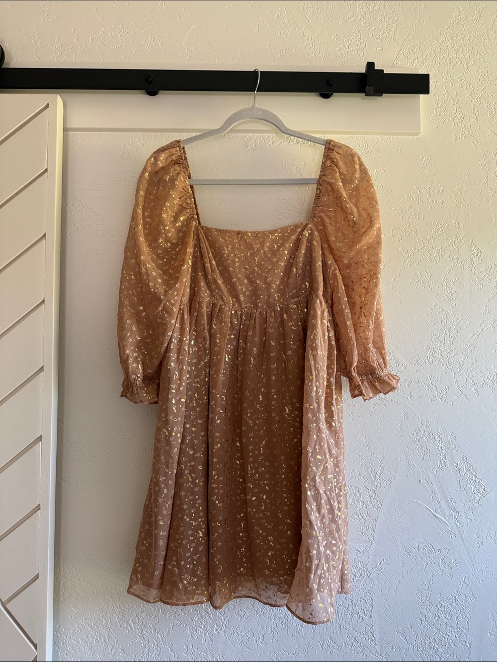 Storia Mini Puff Sleeve Dress in Gold Dot Blush Size Medium